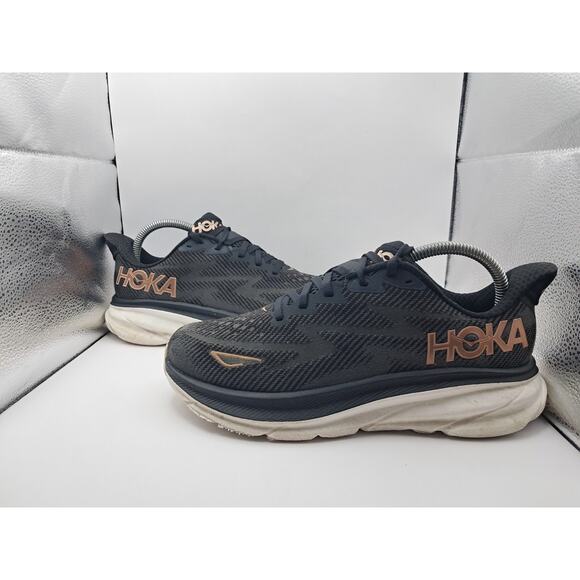 Size 7.5D W W | 6D W M - Hoka One One Clifton 9 Black | Rose - 1132211 BRGL - Picture 1 of 11